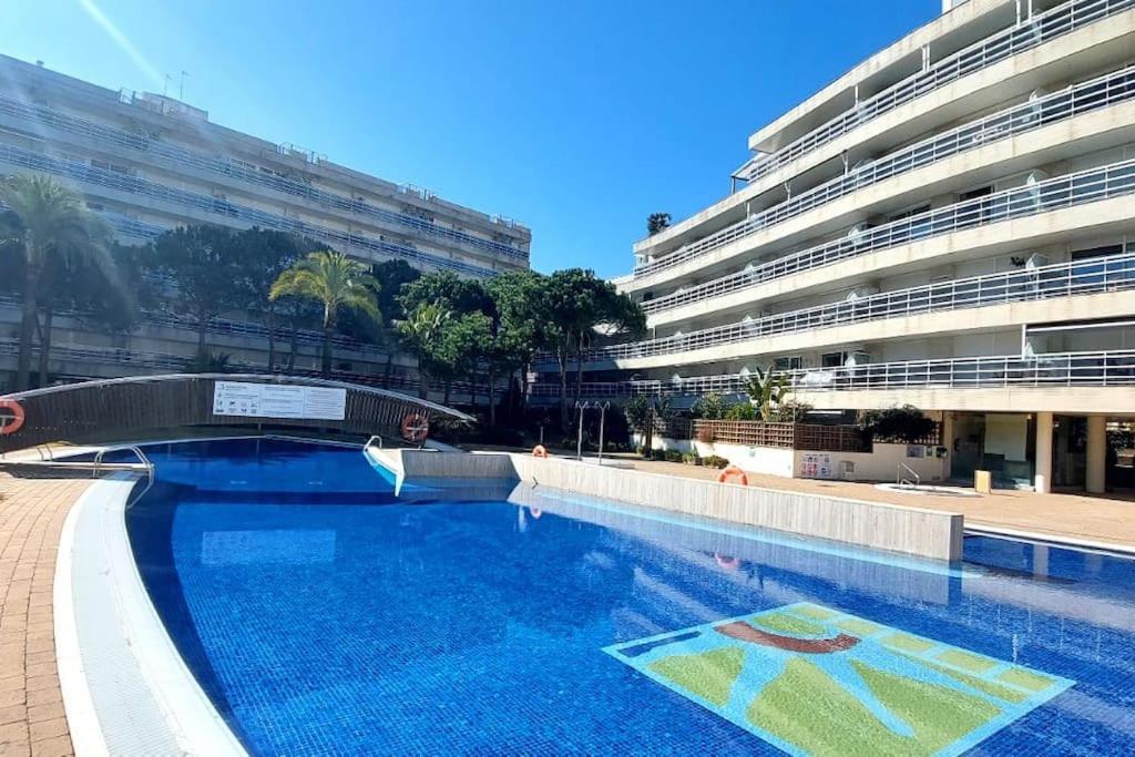 Bravaholidays-298-Central Park Blanes Luaran gambar